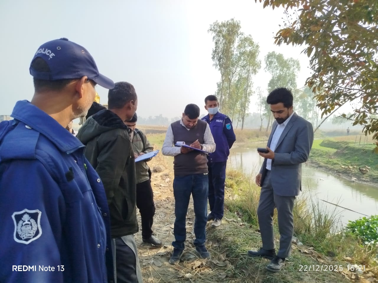 ধনবাড়ীতে কৃষি জমির মাটি যাচ্ছে ইট ভাটায়, বন্ধে প্রশাসনের অভিযান 